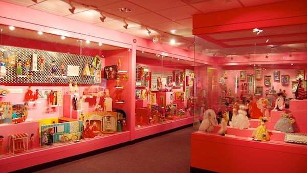 Toy and Miniature Museum